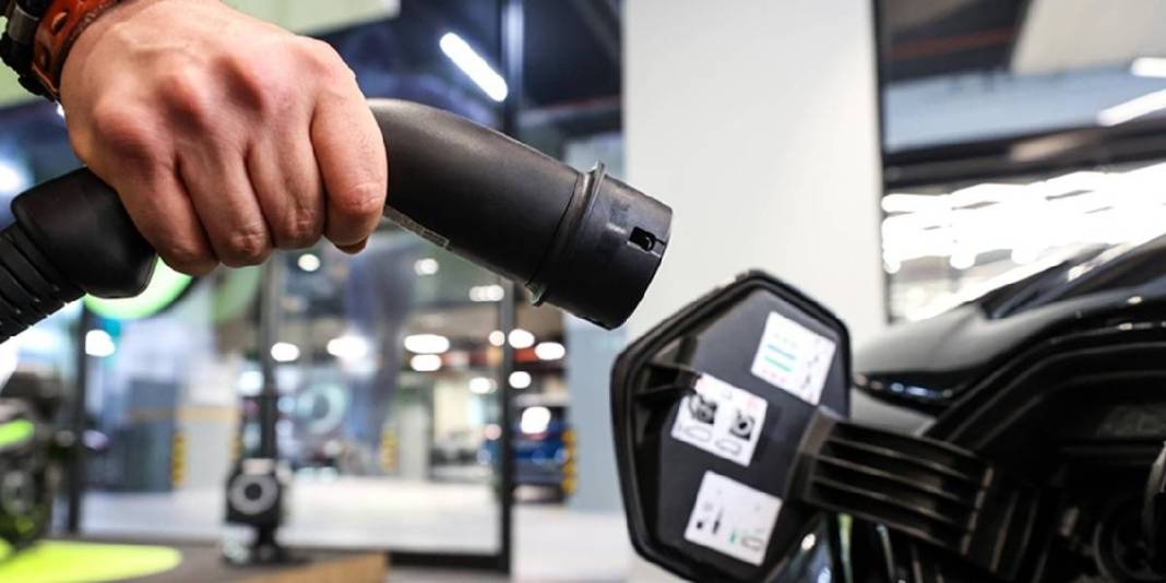 Avrupa elektrikli araç şampiyonu belli oldu! O ülkede satışlar zirveye çıktı: Türkiye de listeye adını yazdırdı 5